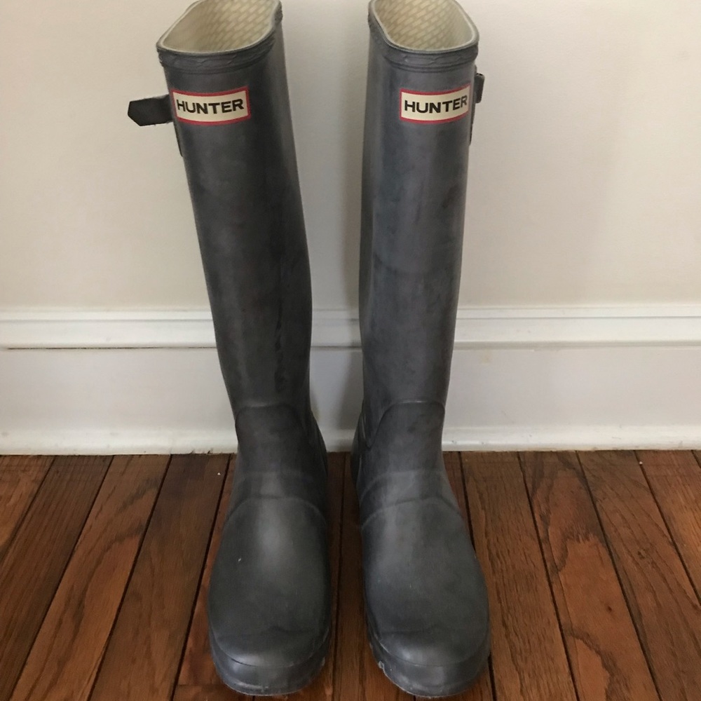 Grey hunter boots